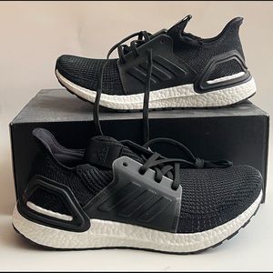 Adidas ultraboost - 19 new in box with tags